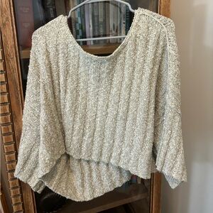 Free People Sweater Size XS (fits like a Medium)